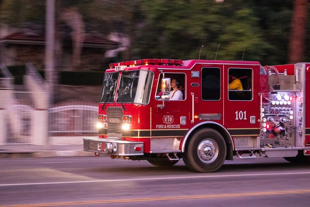Chicago, IL – Two Firefighters Injured in Fire on W Taylor St