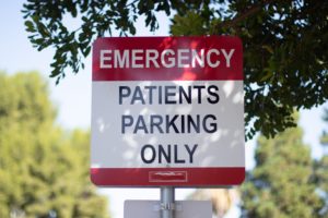 Chicago, IL - Man Injured in Fall from Elevated Tracks on W Lake St