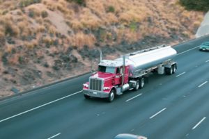Madison Co, IL - One Killed in Multi-Vehicle Collision on I-55