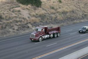 Chicago, IL - Semi-Truck Crash with Injuries on Dan Ryan Expymi-Truck Accident on IL-89